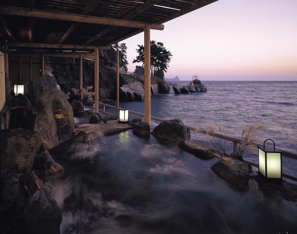Hotel Umibenokakureyu Seiryu Nishiizu Exterior foto